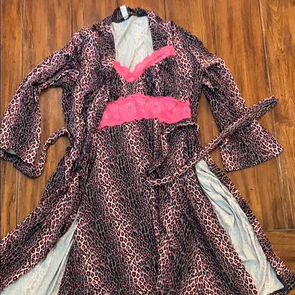 EUC Cosabella pink leopard print baby doll & robe - Picture 2 of 9